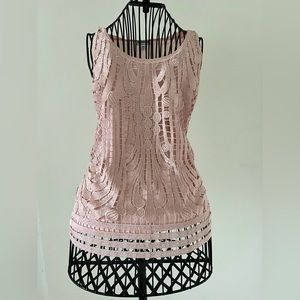 EXPRESS super cute top. Size S. Pale rose.